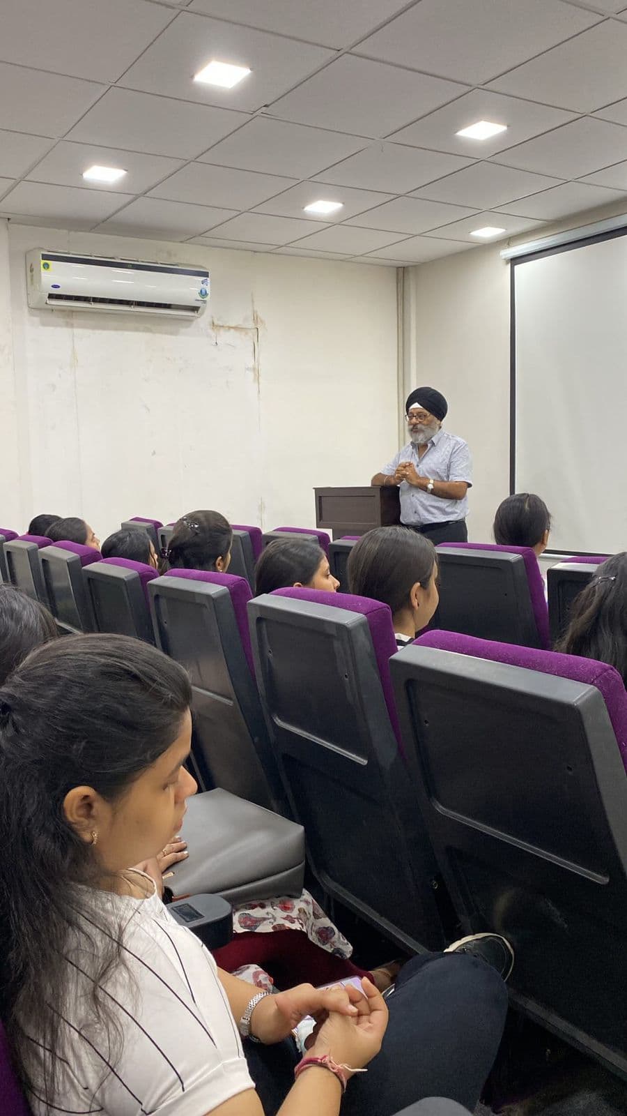 NIF Global West Delhi New Delhi Workshop Pictures photo 11